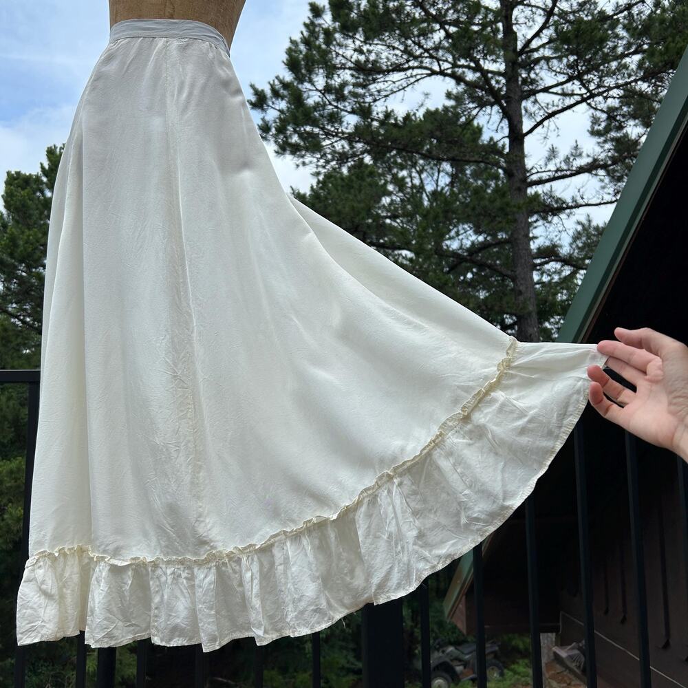 Vintage 50s Ivory Acetate High Waist Ruffle Hem Maxi Petticoat Skirt XXS